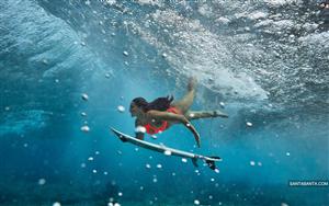 Malia Manuel, a stunning surfer girl